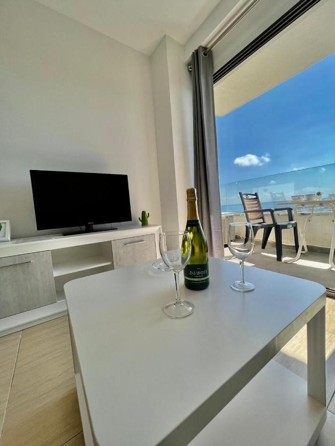 Apartment Sol Carihuela ตอร์เรโมลิโนส ภายนอก รูปภาพ