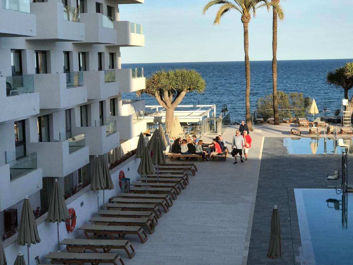 Apartment Sol Carihuela ตอร์เรโมลิโนส ภายนอก รูปภาพ