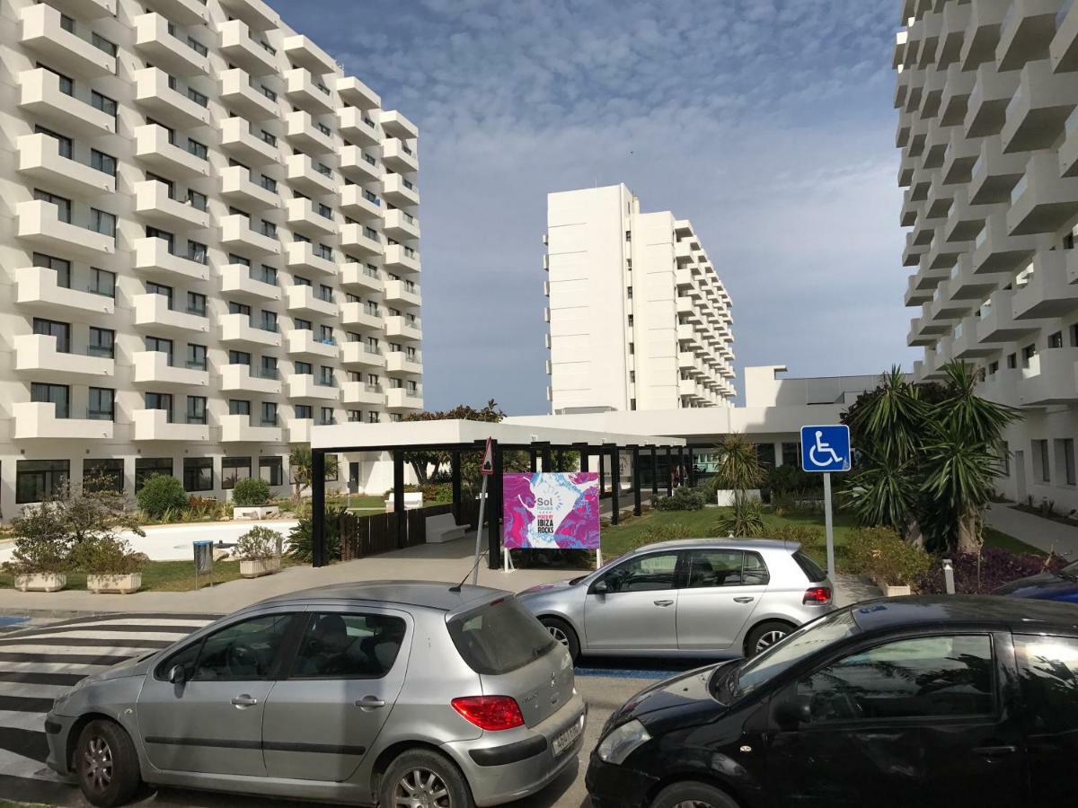 Apartment Sol Carihuela ตอร์เรโมลิโนส ภายนอก รูปภาพ